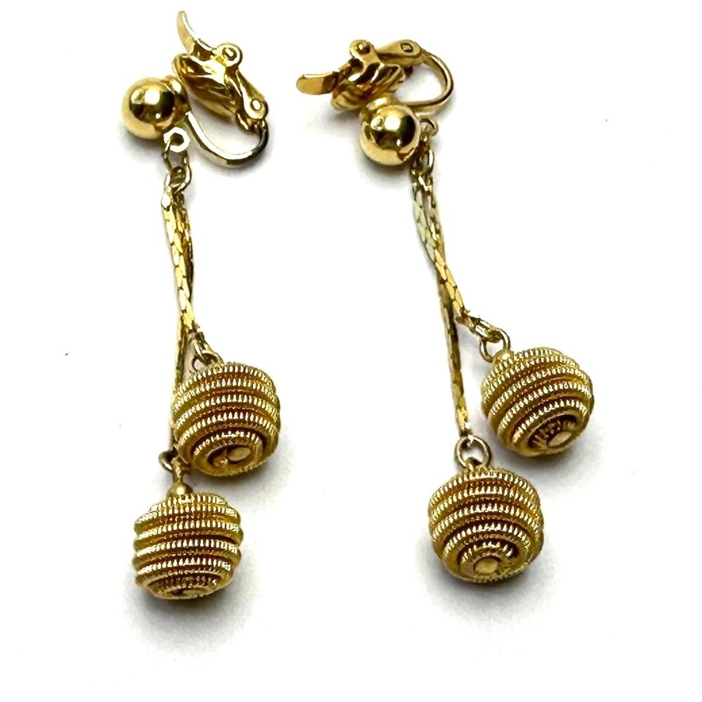 Vintage 1950s Gold Ball Clip-on Earrings: Mid-Century Modern Dangle — EUC